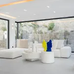 Villa Matrix *